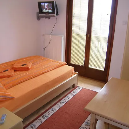 Guest house Smestaj Tomasevic *
